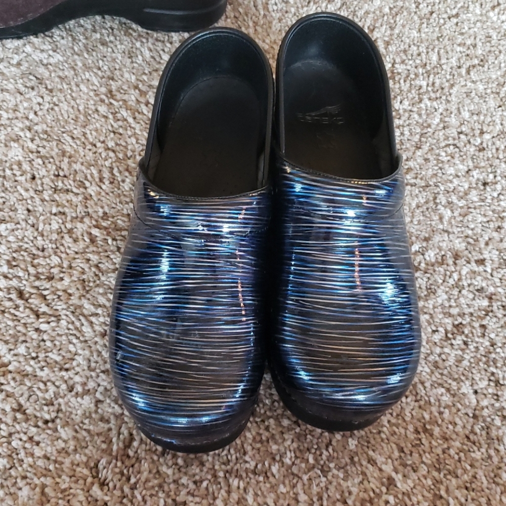 Dansko womens clogs size 39